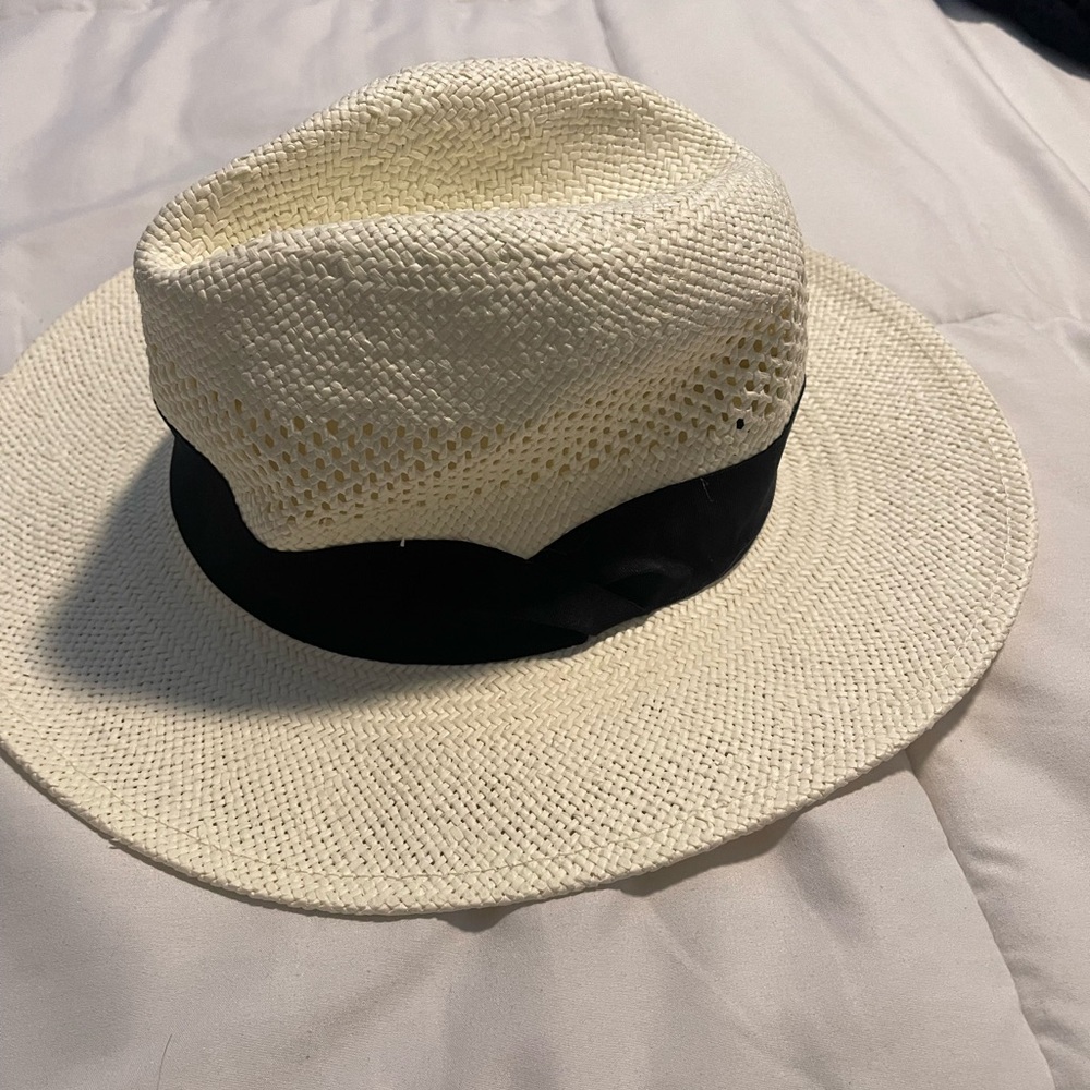 Straw Hat - Picture 4 of 13